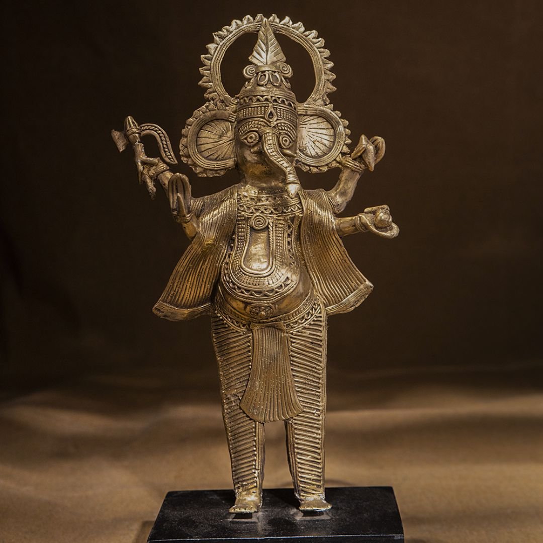 Figurative Human Forms Dokra Art – Handmade Brass Tribal Sculptures